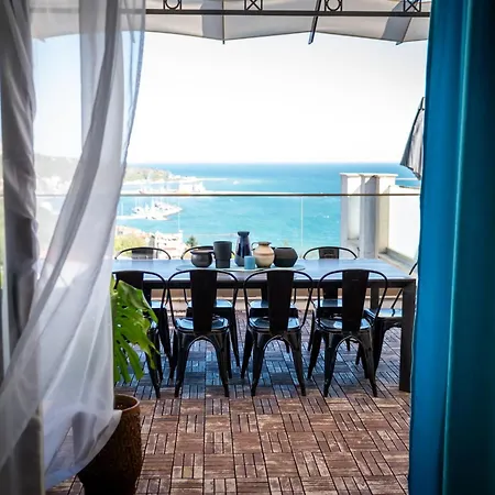 Queen's Penthouse 公寓