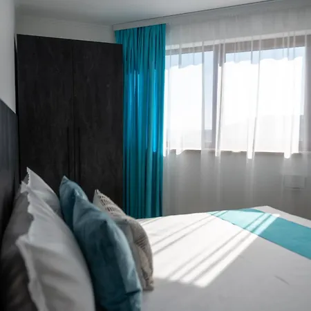 דירה Queen's Penthouse *