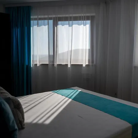 Queen's Penthouse Μπαλτσίκ