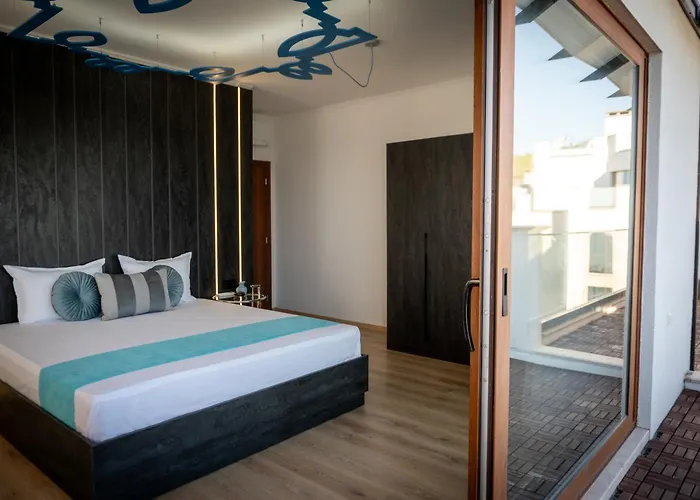 Queen's Penthouse Appartement