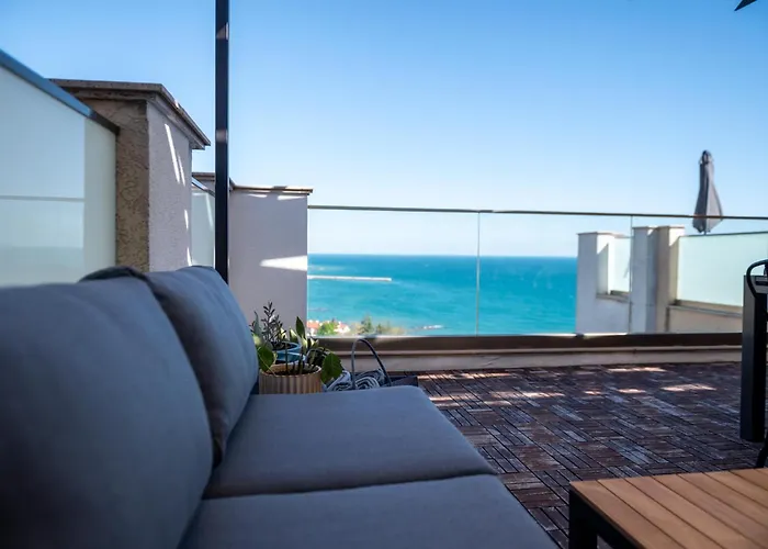 Queen's Penthouse Appartement