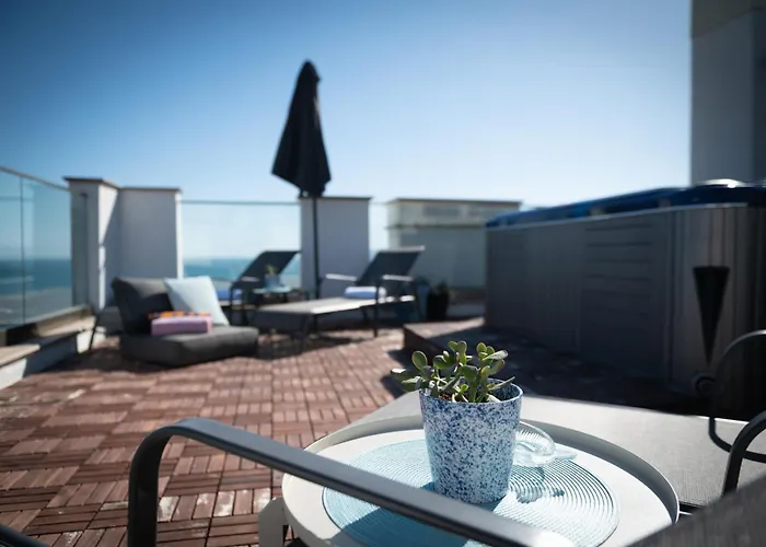 Queen's Penthouse Appartement *